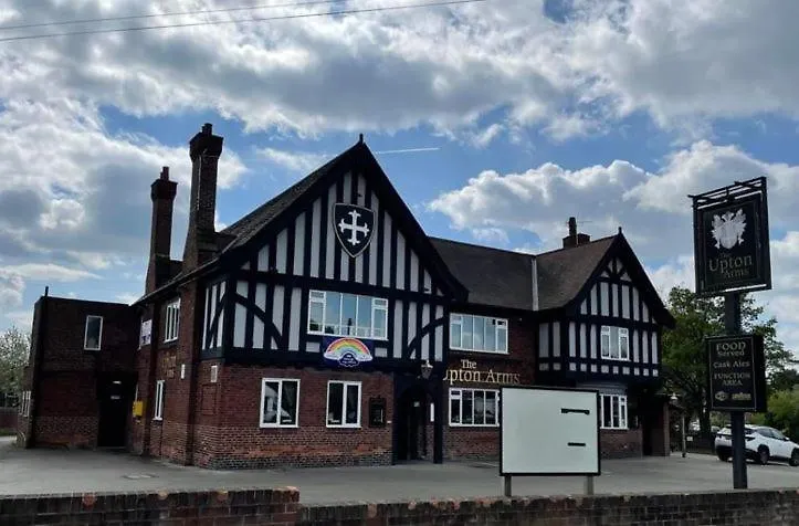 The Upton Arms With Letting Rooms Pontefract
