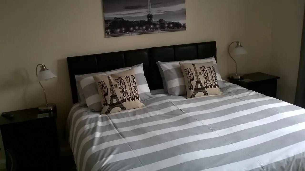 The Upton Arms With Letting Rooms Pontefract United Kingdom